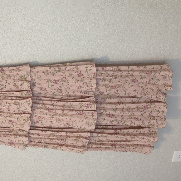 Lulu's Cascading Crush blush pink floral tiered sleeveless bustier midi dress - Picture 7 of 12